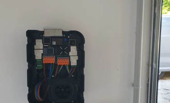 Pose d'une borne de recharge WALLBOX 7kw à St Pierre de Bressieux, La Côte-Saint-André, VP Électricité